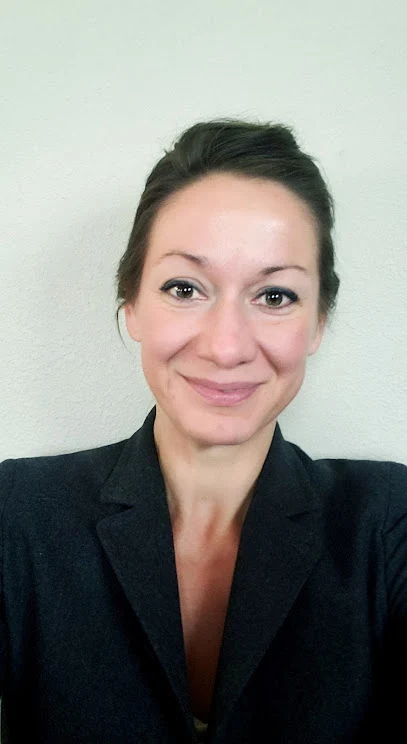 Laurel A Holloway, Notary Signing Agent