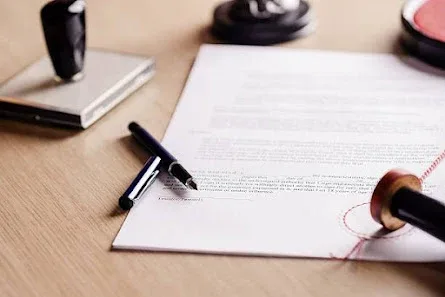 Lee Notary Public Service