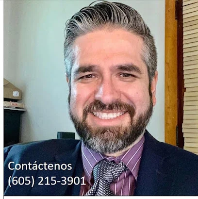 Lic. Oscar Mata