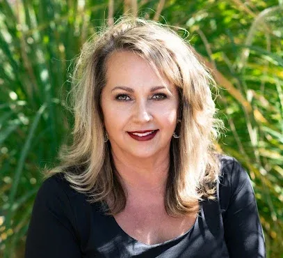 Sandra Parker - Mobile Notary